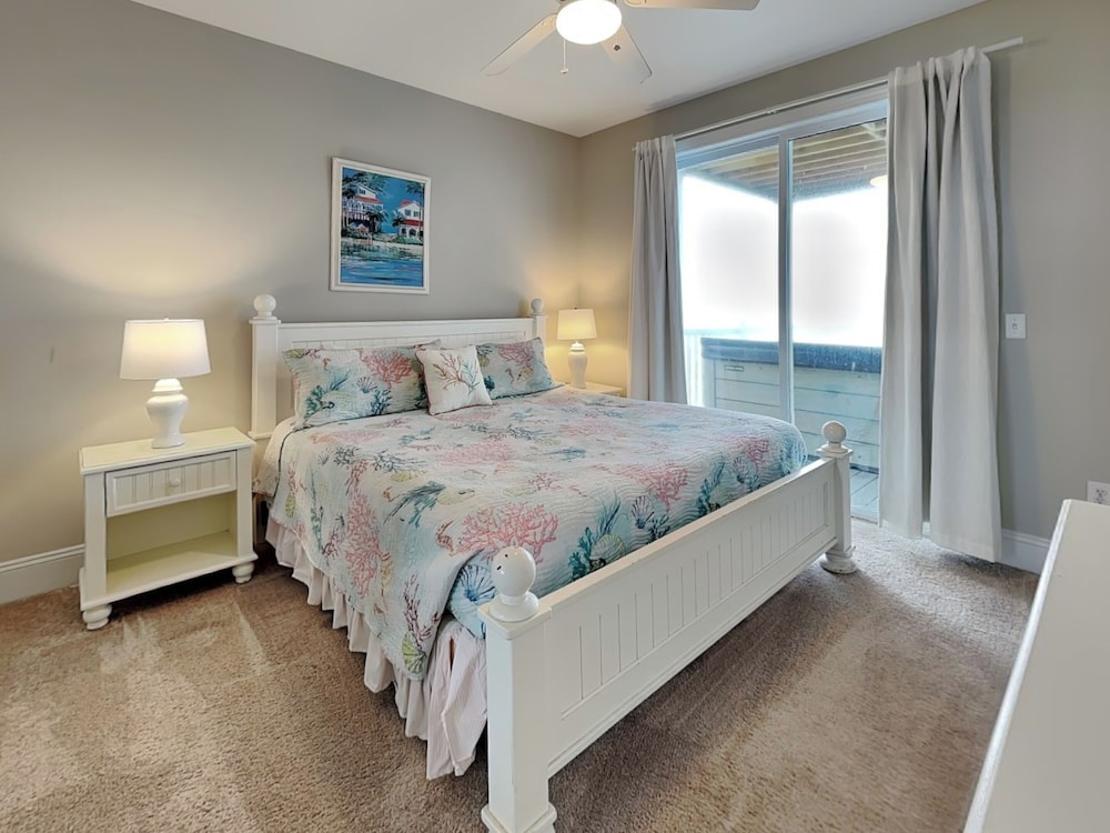 Eagles' Landing by Topsail Realty