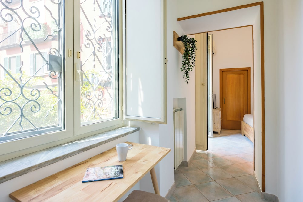 Smooth Vibes at Chiaia by Napoliapartments