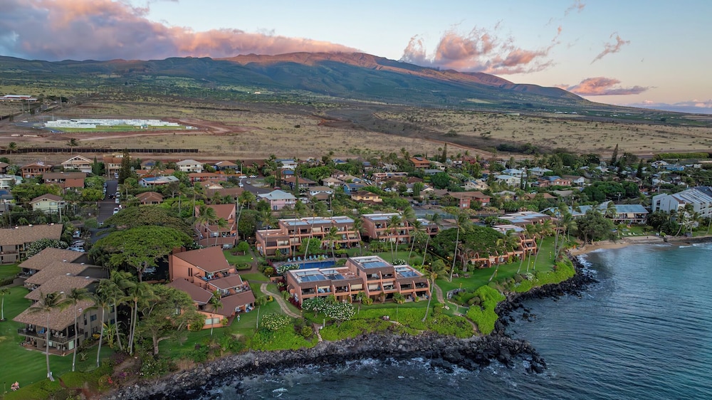 Kuleana Club - 402