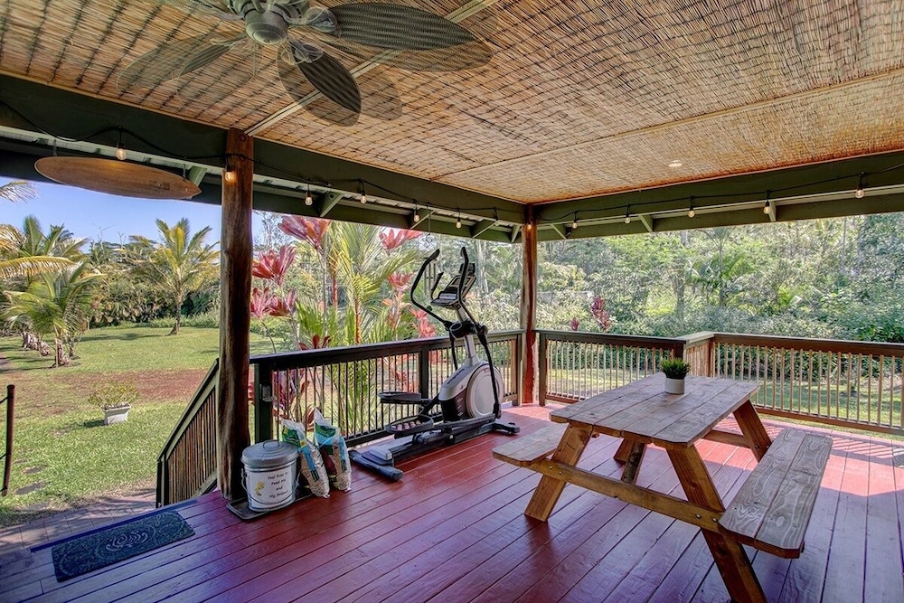 The Coqui Shack 2 Bedroom Cabin by RedAwning view 3
