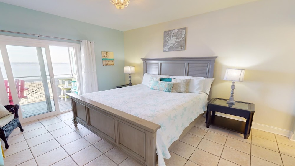 Bay View Villas 3 by Tybee Vacation Rentals