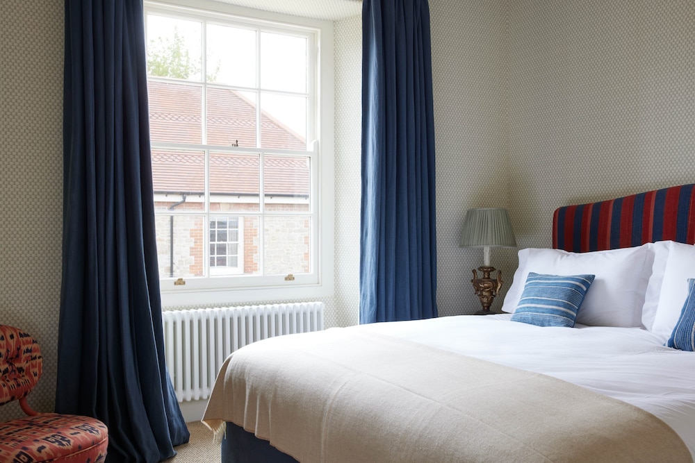 Warminster Vacations - The Bradley Hare - Property Image 2