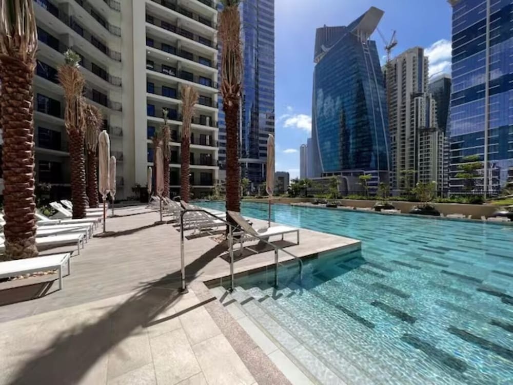 Whitesage - Downtown's Gem, A Fancy Retreat Near Burj Khalifa