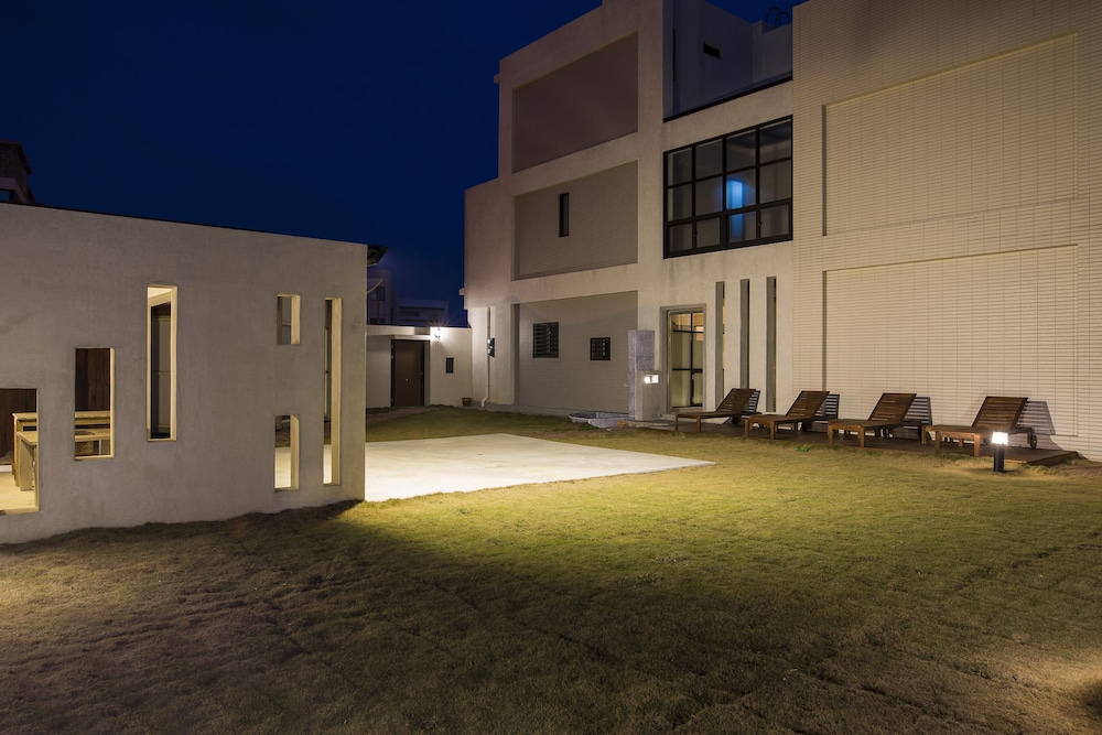 Spring Villa