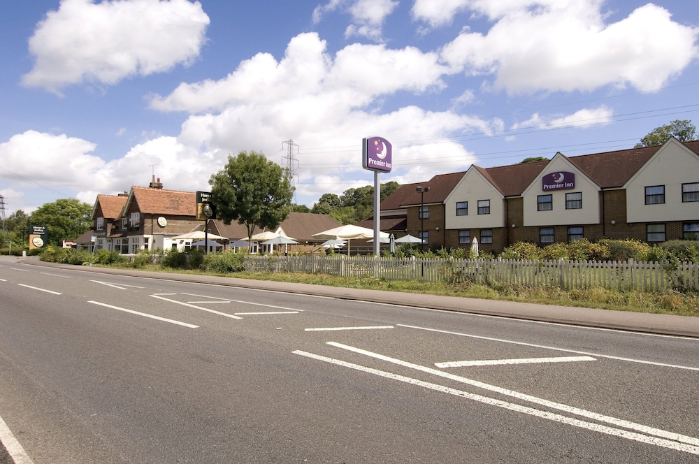 Premier Inn Dunstable South A5 3