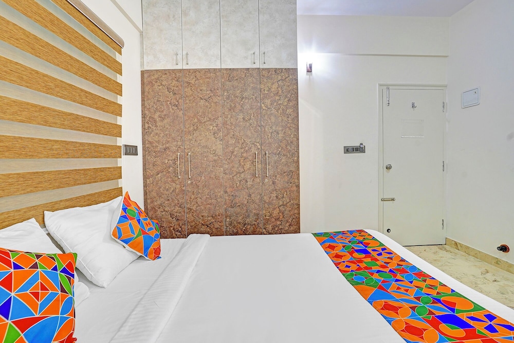 Fabhotel Metro Grand