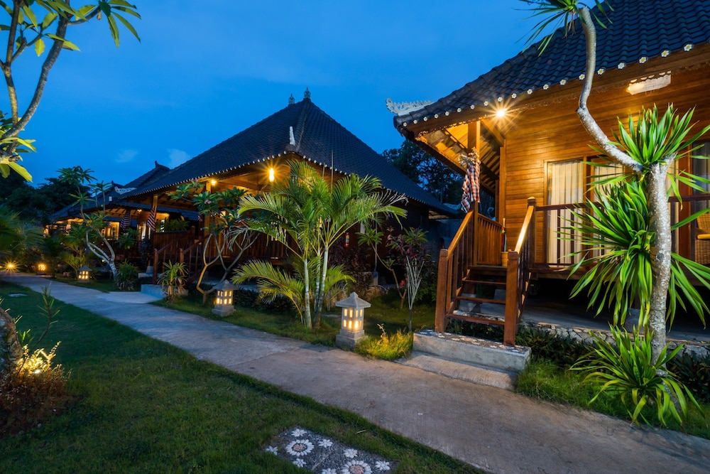 Sunset Garden Nusa Lembongan