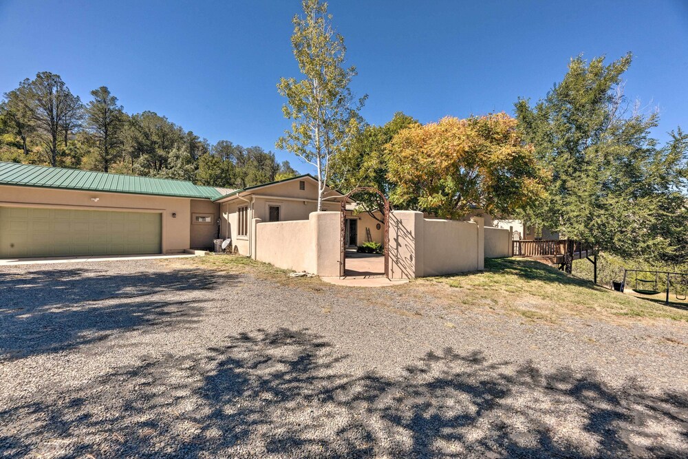 'doc's Retreat' in Ruidoso Downs w/ Mtn Views view 5