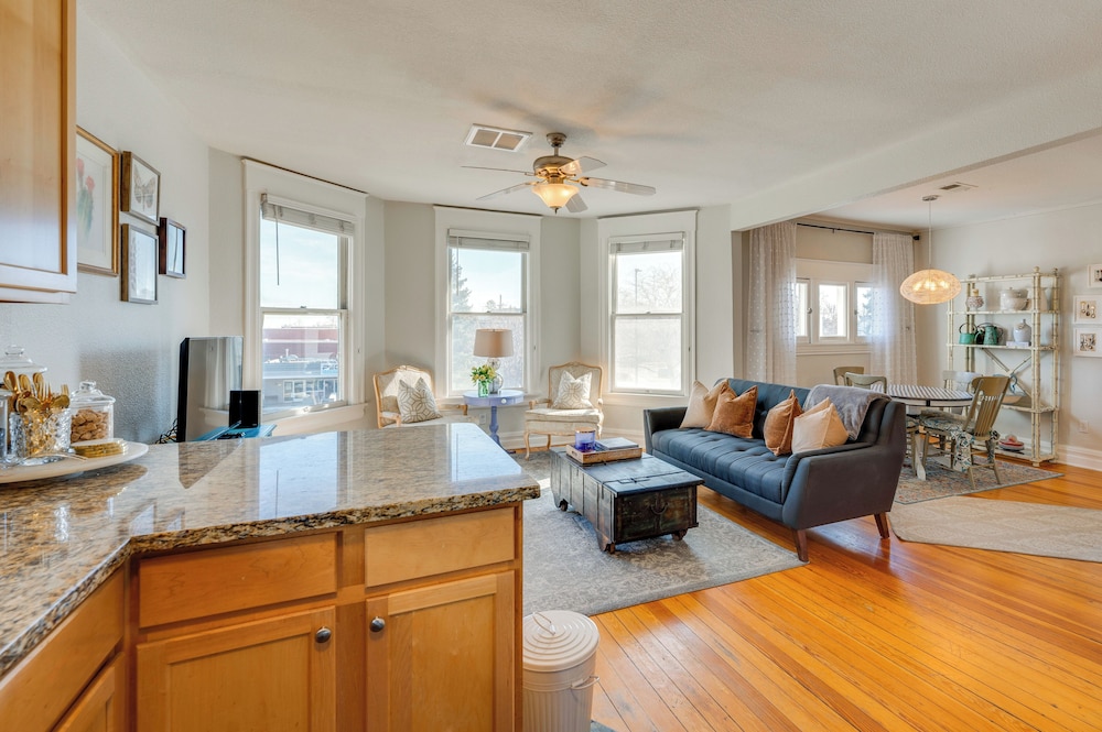 1 Mi to CU Boulder: Condo Near Pearl Street!