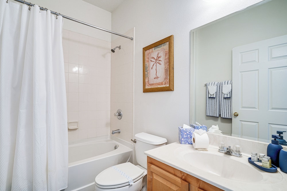 Near Disney & Golf: Pet-friendly Davenport Home!