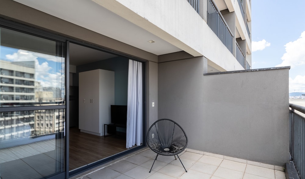 Setin Downtown Genebra by Viva - Apartamentos completos na Bela Vista com piscina