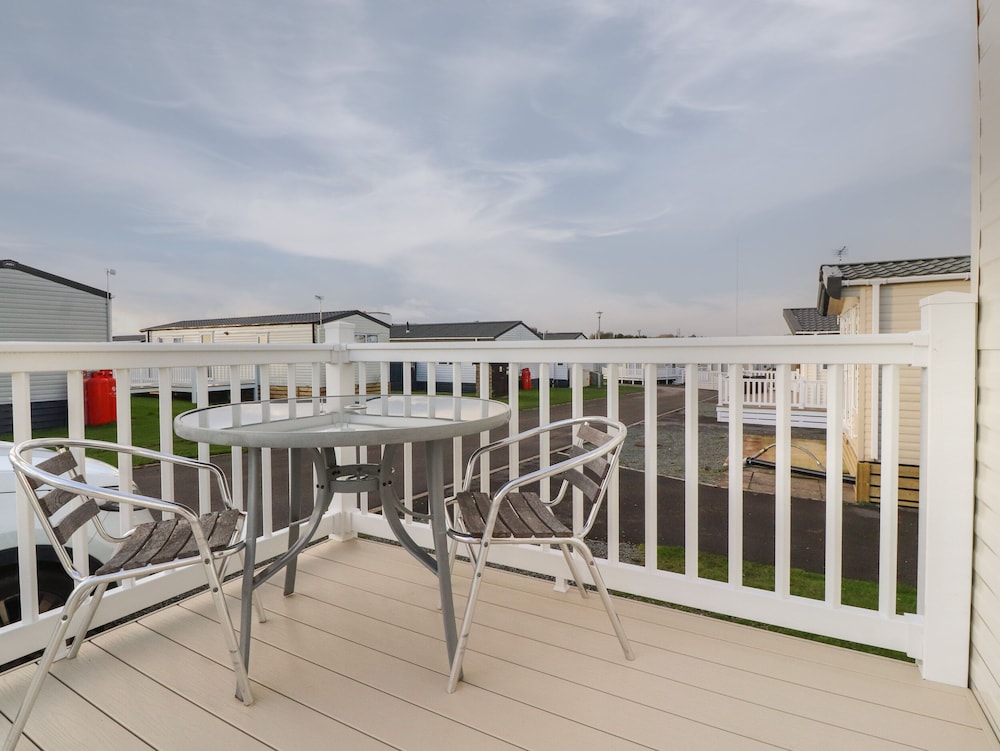 32 Bayview