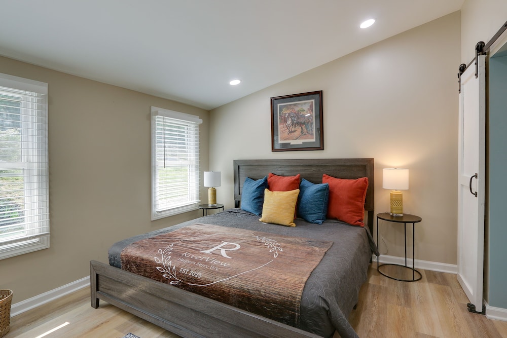 Harpers Ferry Home w/ Private Pool Hot Tub! - Property Image 28