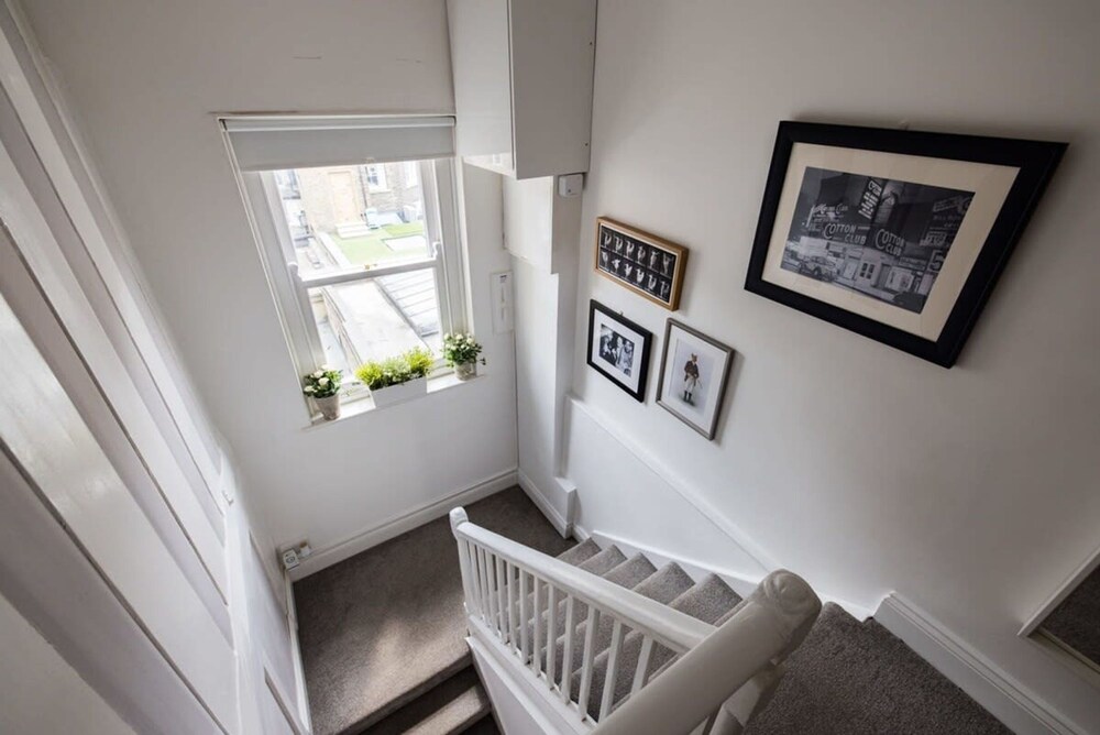 Modern Duplex Near Oxford Street
