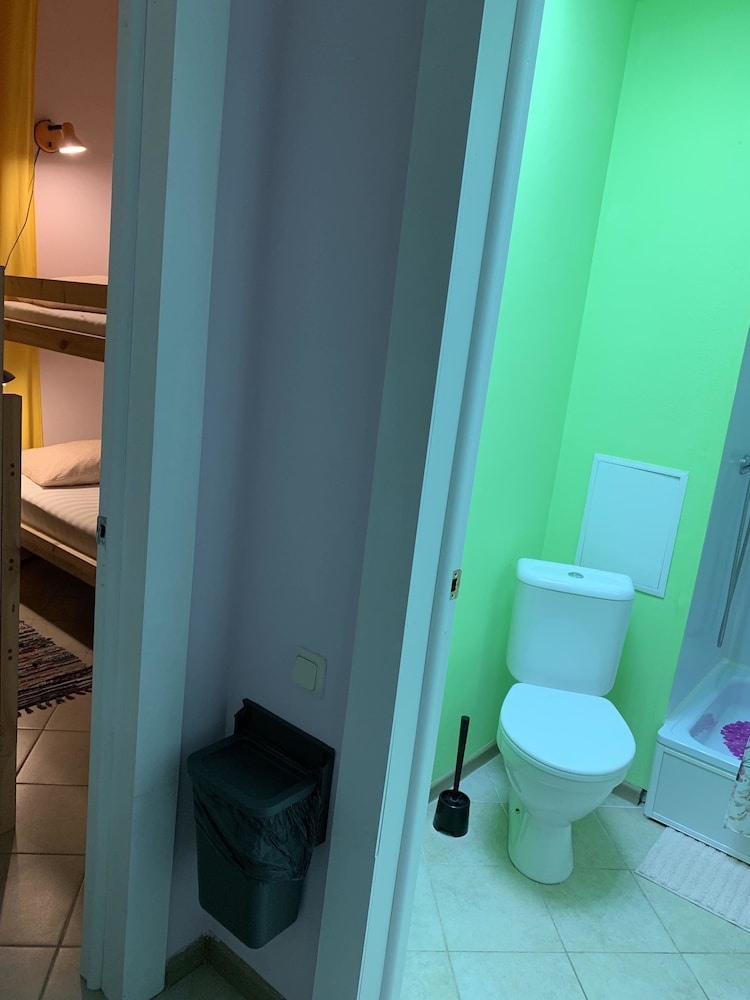 Hostel Makarena