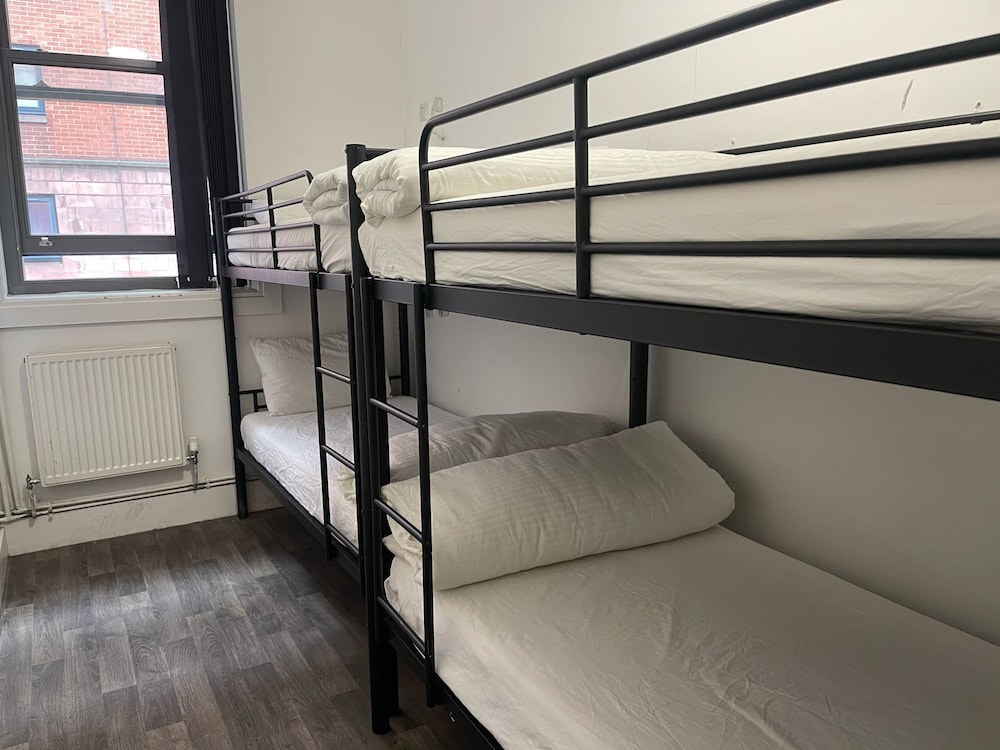 Rahman Hostel - Manchester