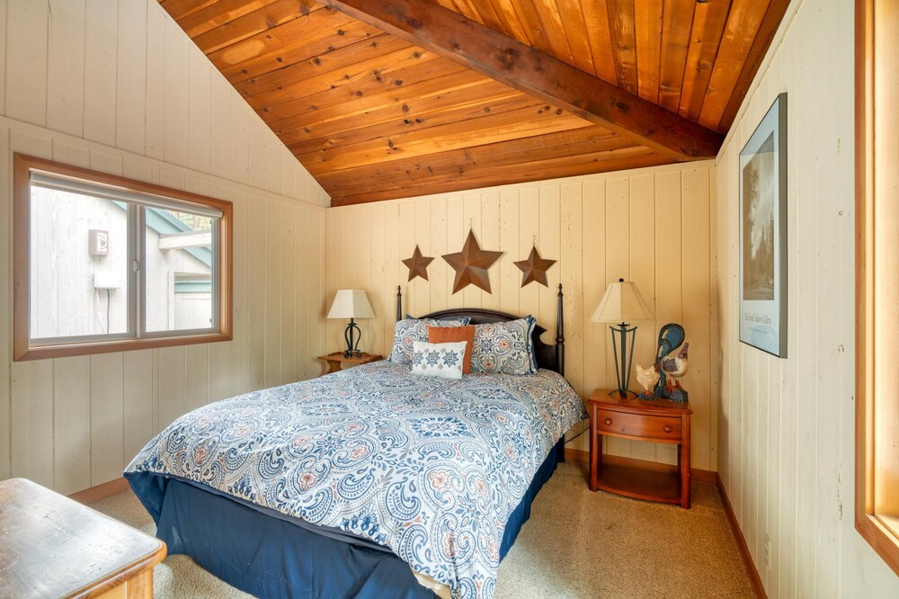 NEW Winter Retreat at Black Butte Ranch