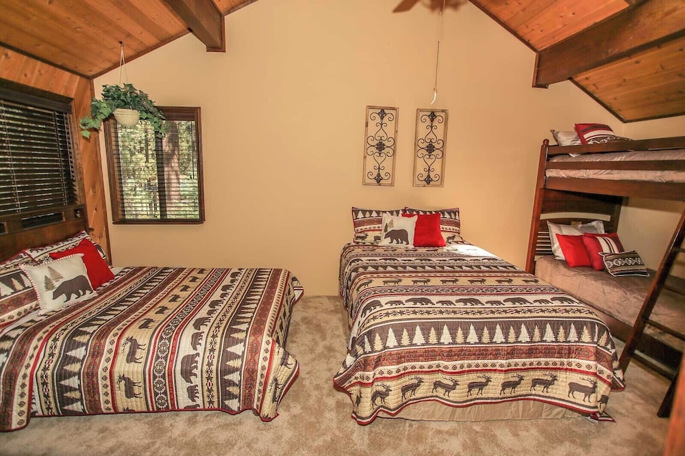 Summit Lodge 1&2