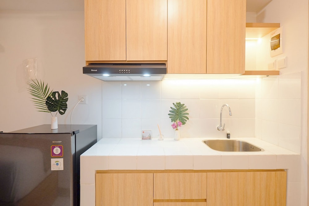 Simply And Compact Studio At Tokyo Riverside Pik 2 Apartment