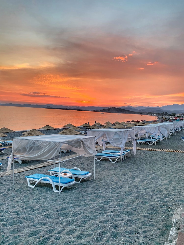 Yücel Otel - Image 68