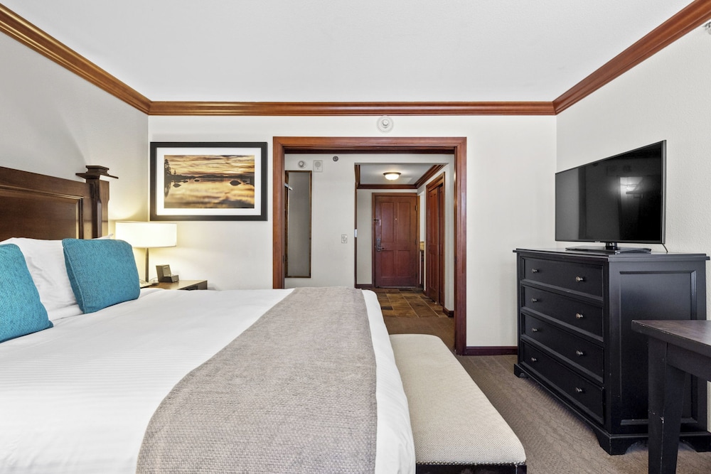 Valley View Condo w/ Resort Amenities