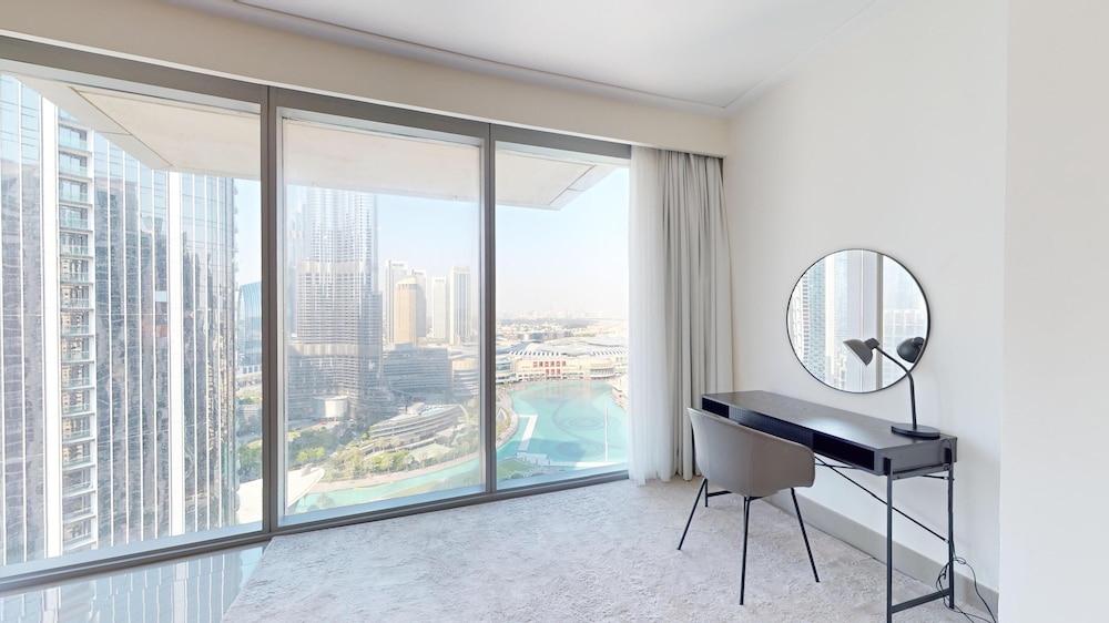 Primestay - 2BR Fountain View - Downtown