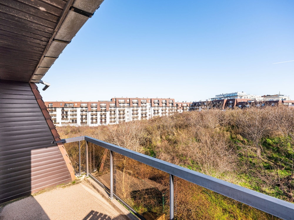 Apartment in Oostduinkerke Near the Beach