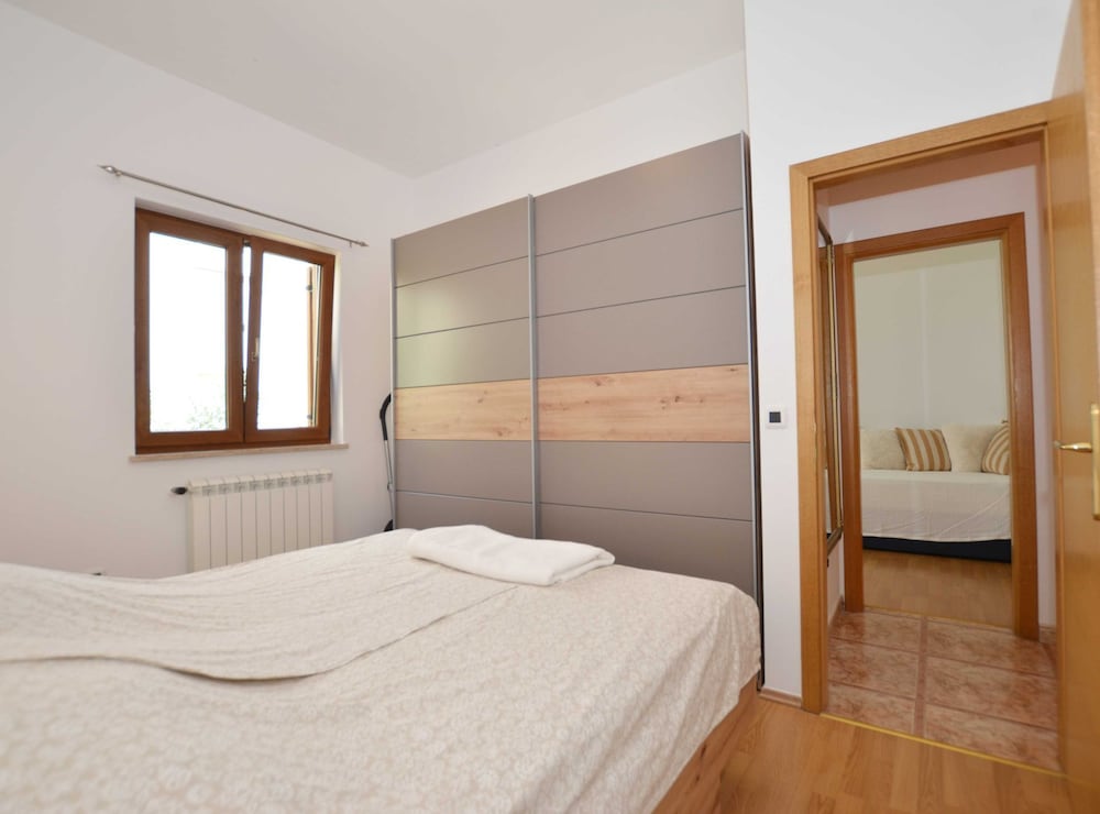 Elegant and Brigth Corner Apartments