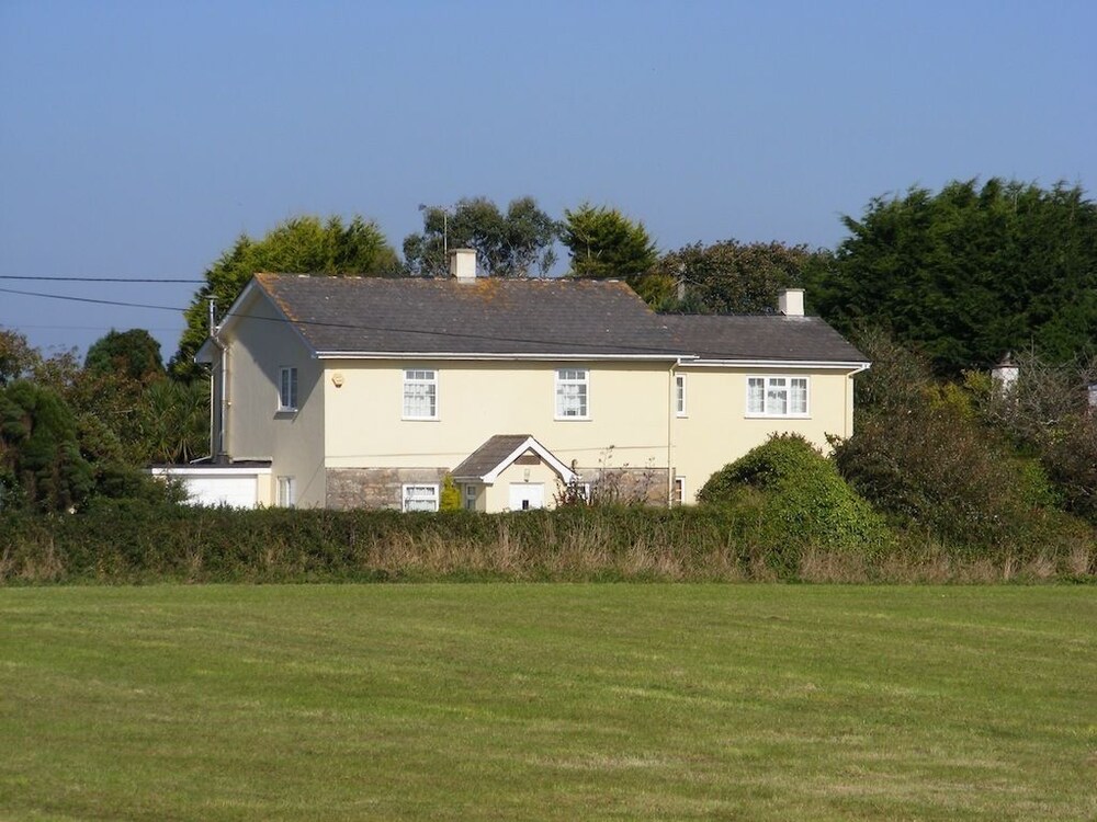 Cherry Tree Lodge