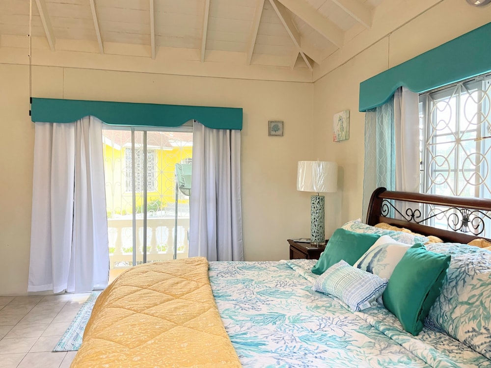 Yancey Largo Villa Perfect Jamaica Ironshore Getaway w Private Pool and Onsite Staff Services by RedAwning view 5