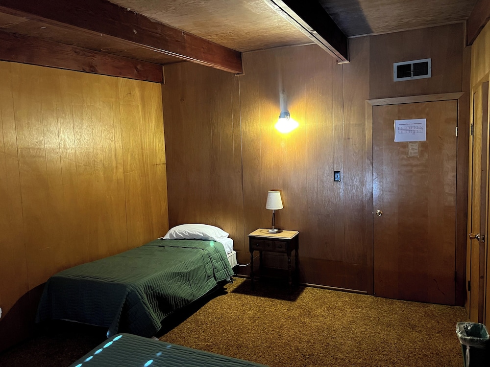 Lost Pines Lodge - Property Image 35