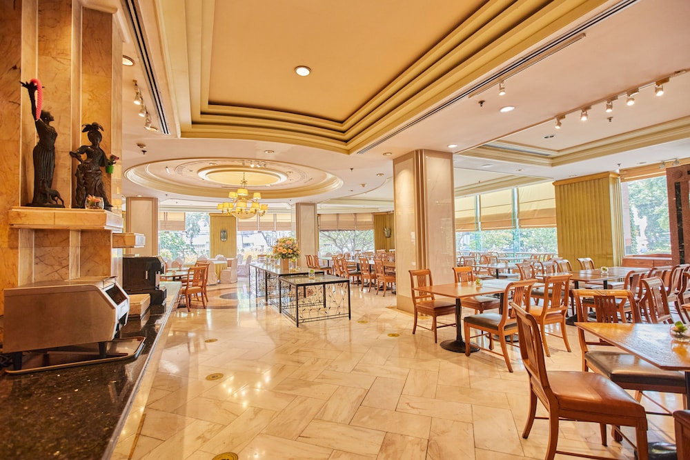 The Royal City Hotel