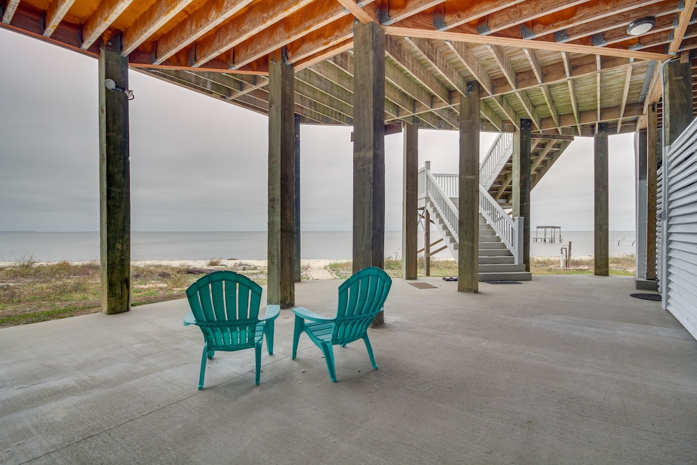Ocean Springs 'magnolia Beach House' on Pvt Beach! view 4