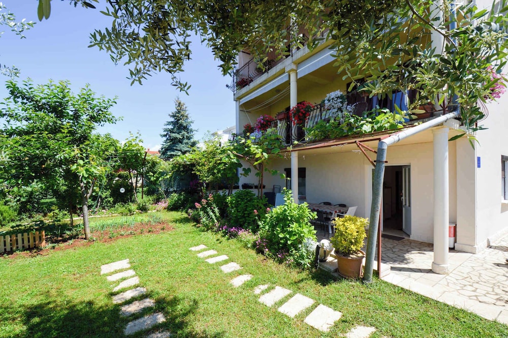 Apartments in Stinjan/istrien 8432