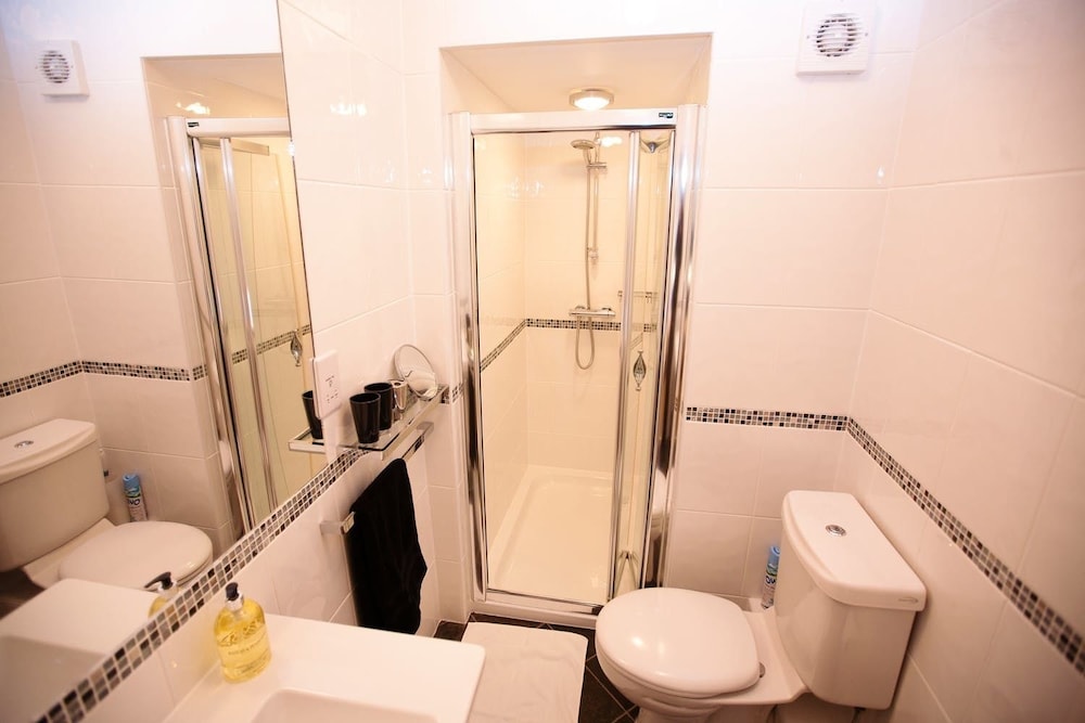 Sherborne Vacations - Abbey Court - Property Image 11