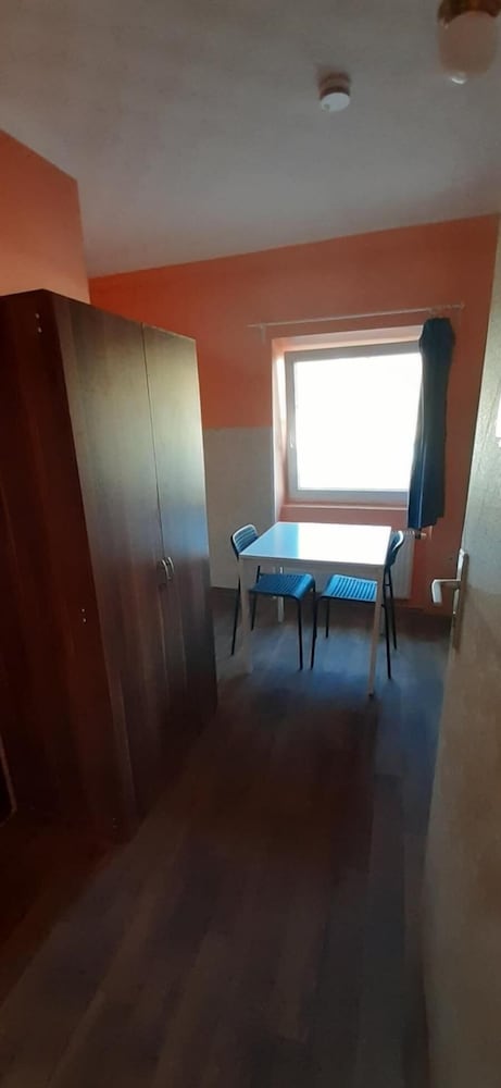 2-Rent Group Hostel Apartments EVE74
