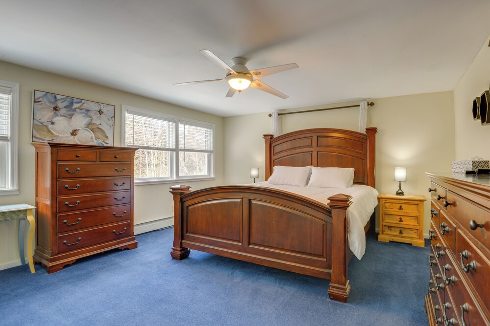 Ski, Golf & Hike: Spacious Dover Retreat!