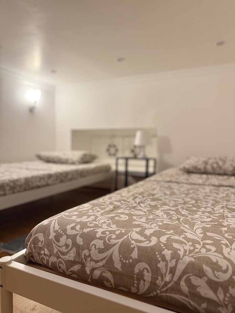 Faro Coast Guest House