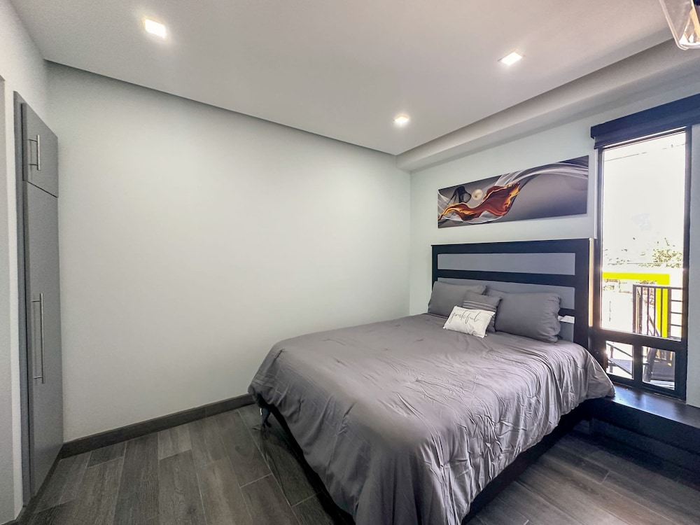 Urban Oasis Apartment 3