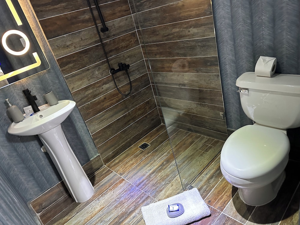 Onyx luxury rd