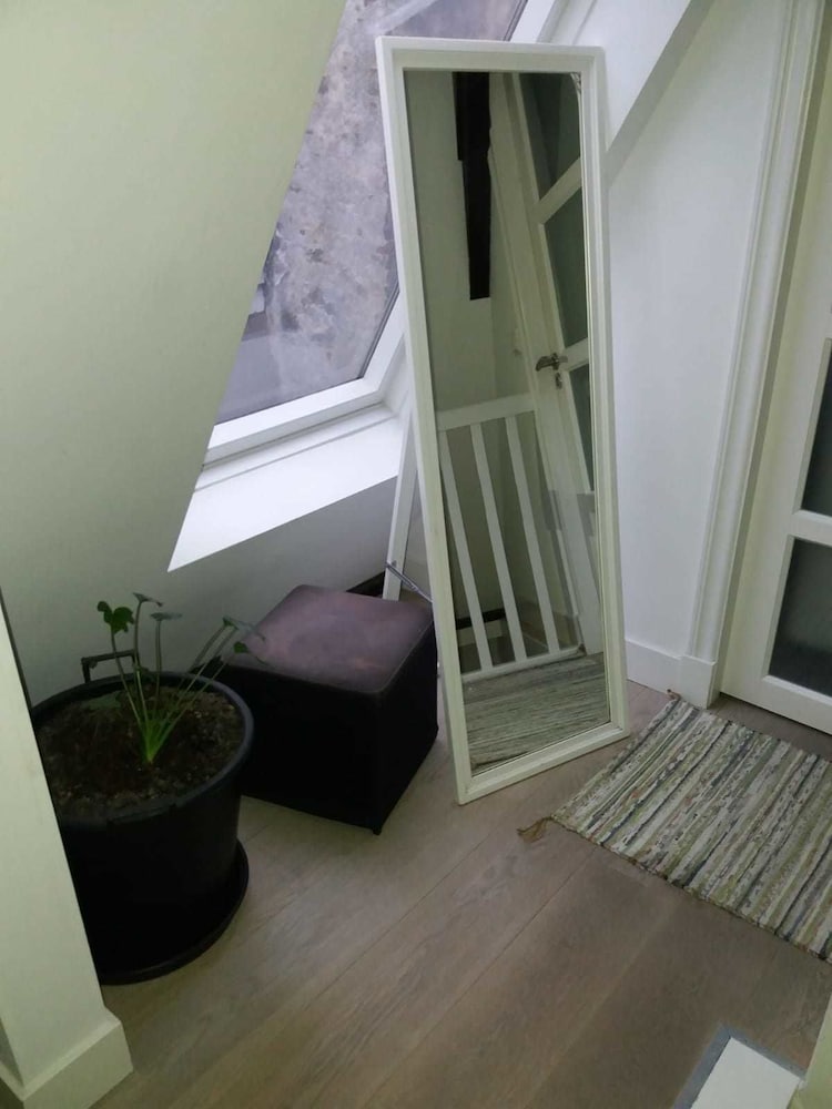 Residence 86