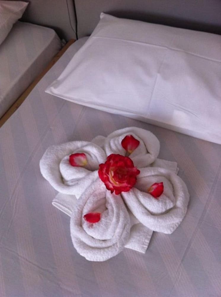 Manine Apartments photo 4