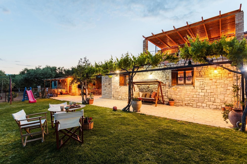 Petalidi Olive Garden Stone Villa Near the Beach view 3