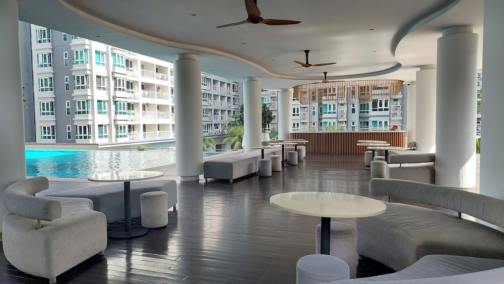 Staycation V Residence - Sunway Velocity