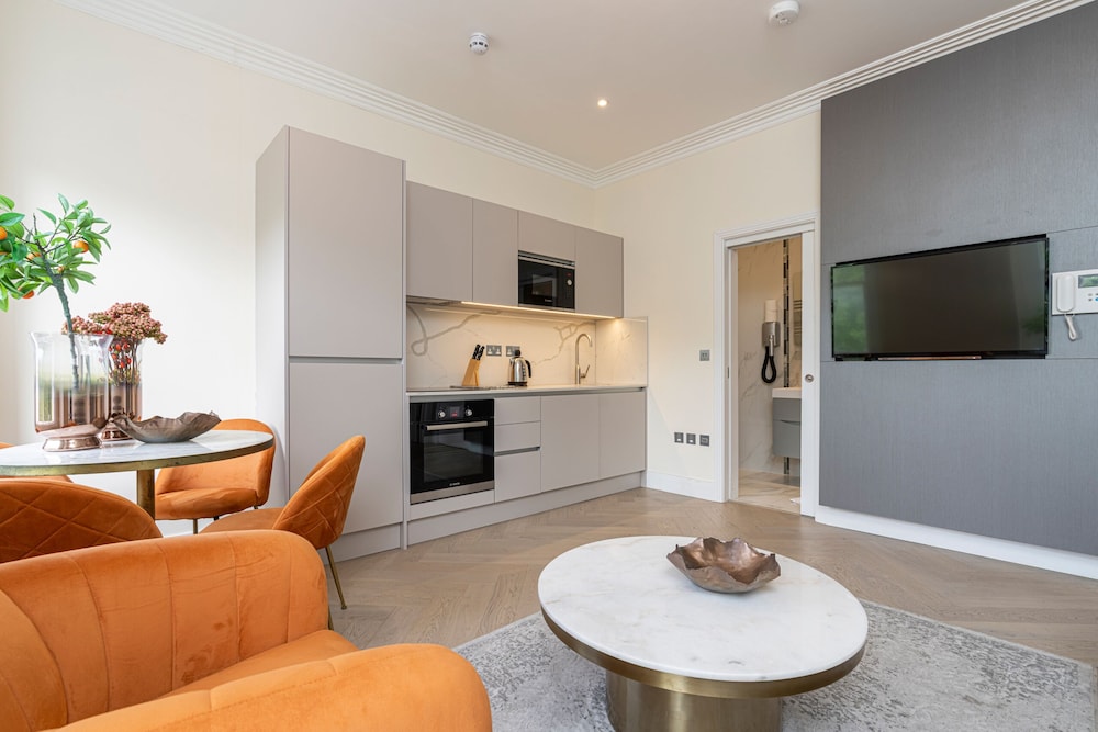 Luxury Apartments Near Harrods and the Science Museum
