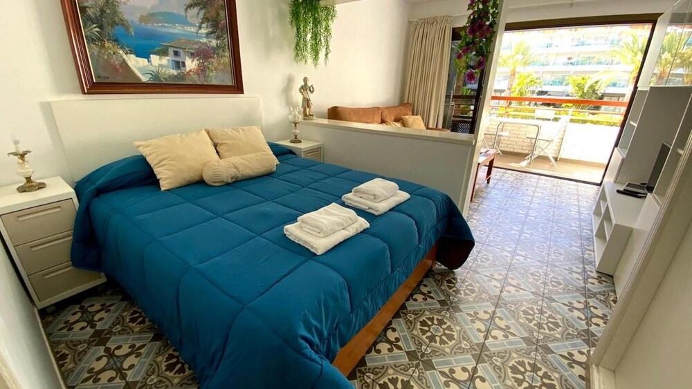 Renovated Apartment by the Sea in Playa del Ingles