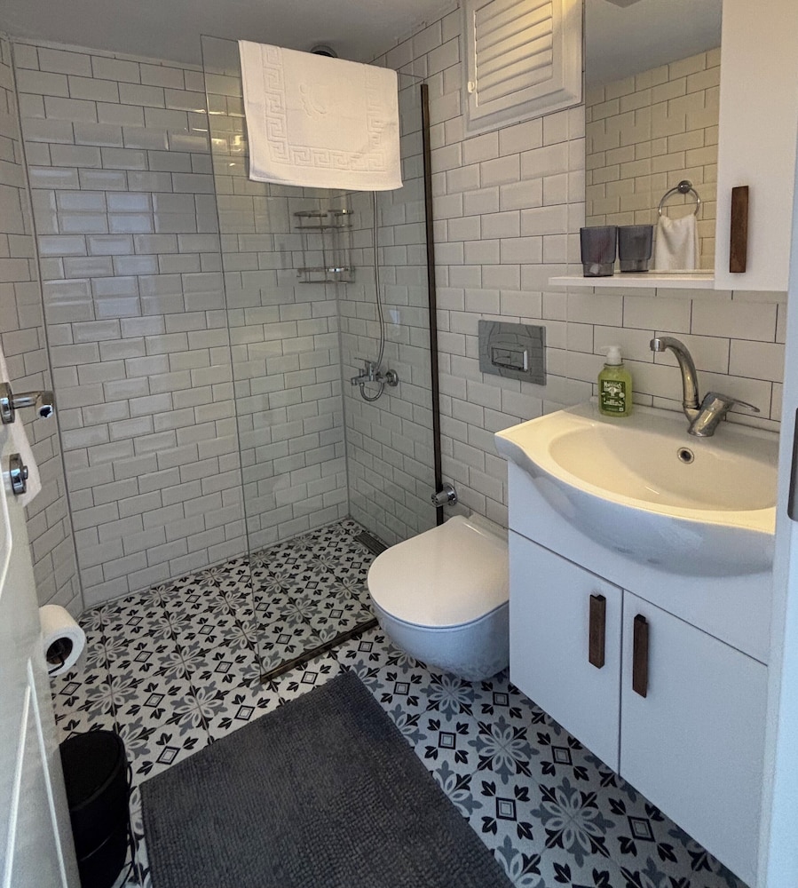 Idor Guest House