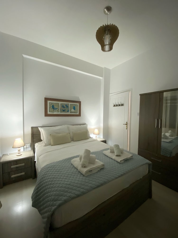 120 TLA - Stay Nest in Tala Apartment