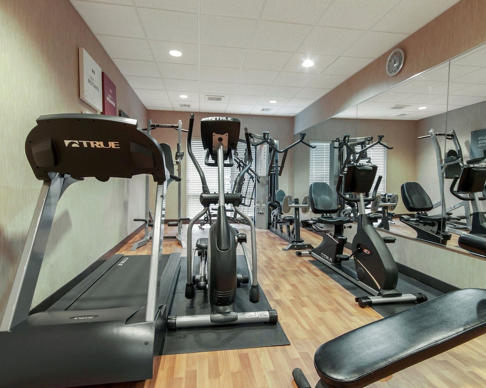 Hobbs Vacations - MainStay Suites - Property Image 36