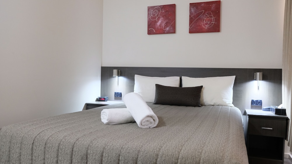 Loddon River Motel